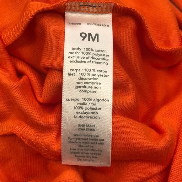Just One You by Carter’s Girls 9 Month 1 Piece Pumpkin Sleeper New Without Tags - Picture 4 of 14
